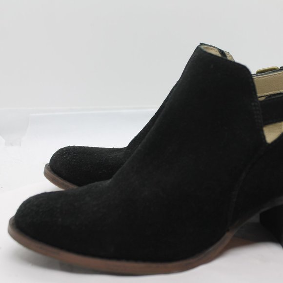 Soho Cobbler Women's Black Suede Booties w/ Side Buckle size 7.5M - Picture 2 of 5